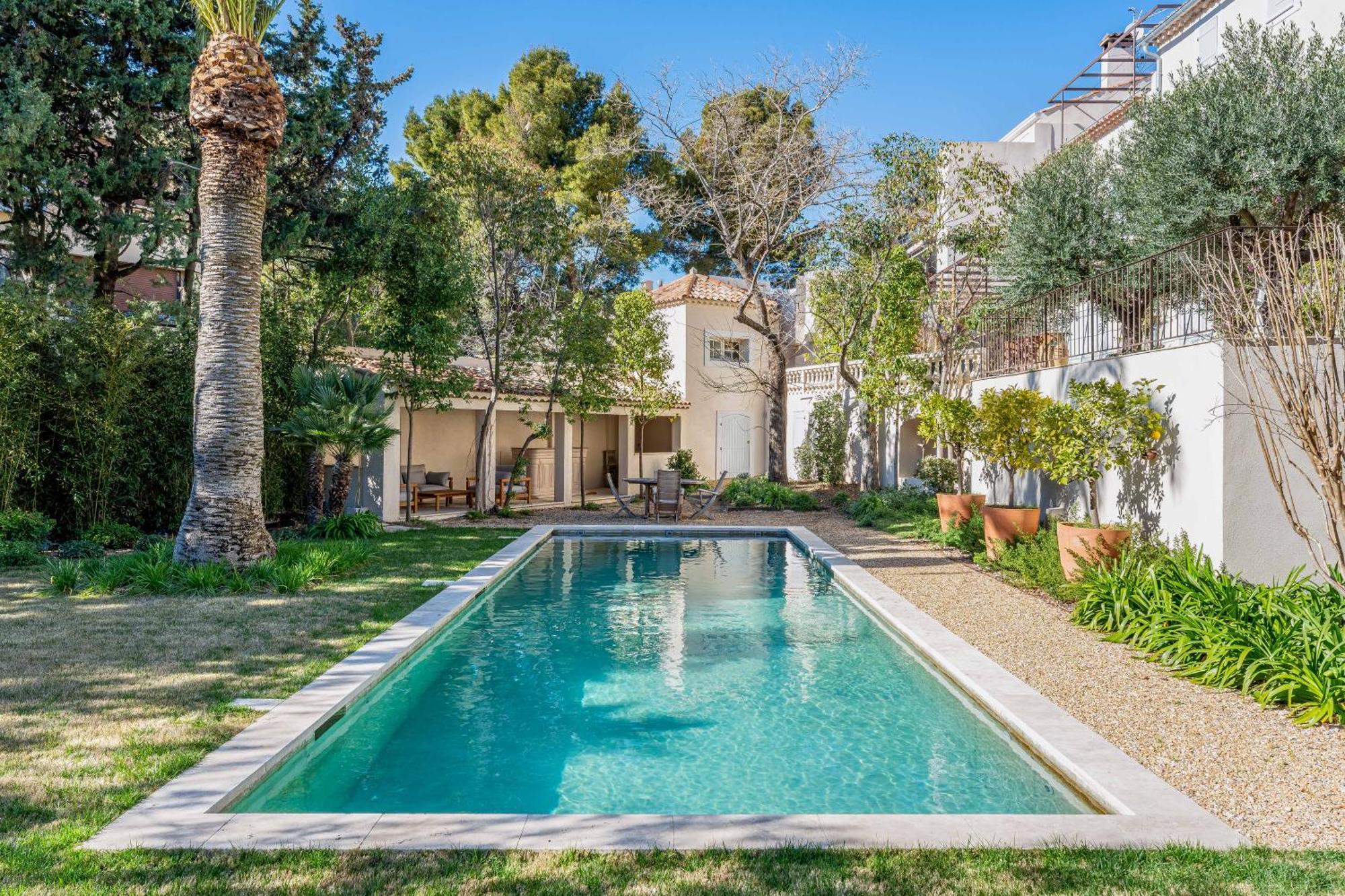 Apartment Le Petit Clos St Devote Par Dodo A Cassis